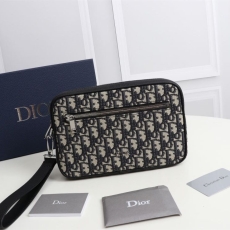 Christian Dior Clutch Bags